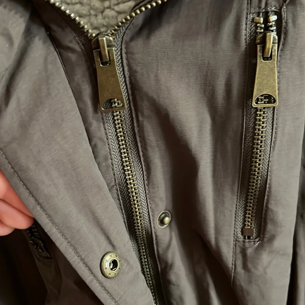 Winter Jacket - Picture 5 of 5